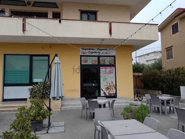 negozio in affitto a Sellia Marina