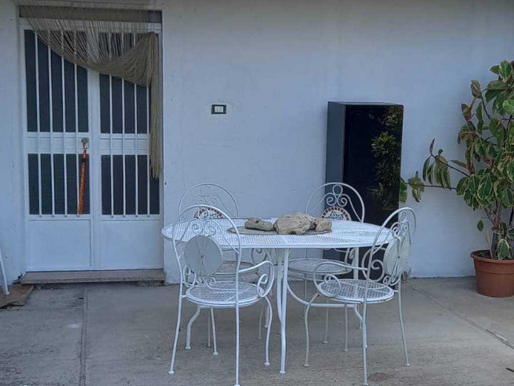 appartamento in affitto a Sellia Marina