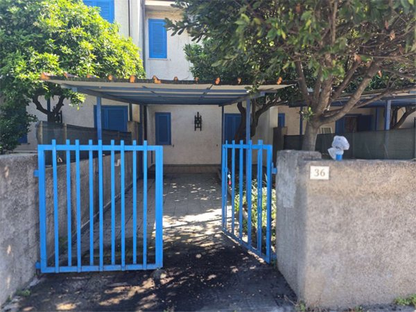 casa indipendente in affitto a Sellia Marina