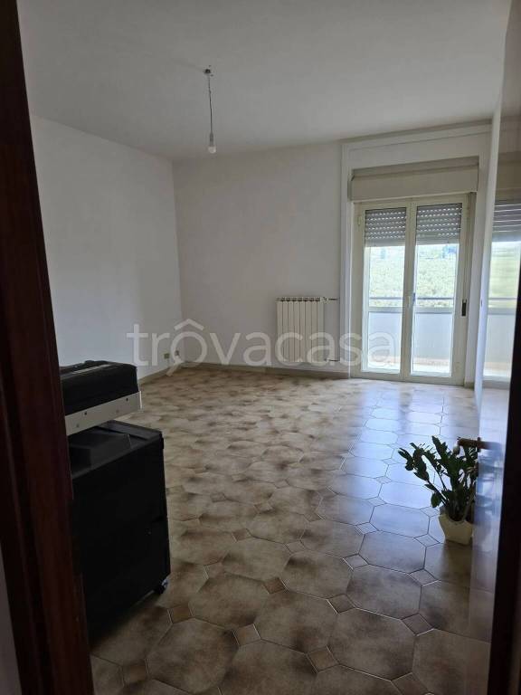 ufficio in affitto a Sellia Marina