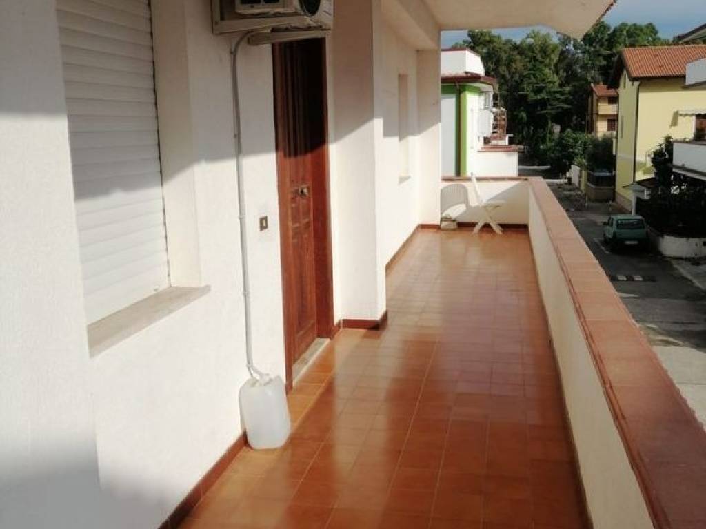 appartamento in affitto a Sellia Marina