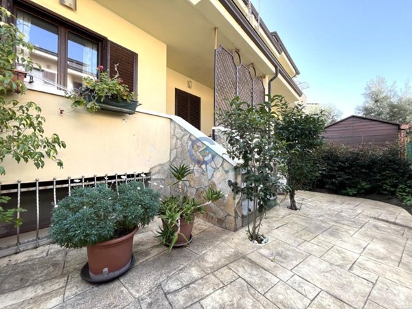 appartamento in affitto a Simeri Crichi in zona Simeri