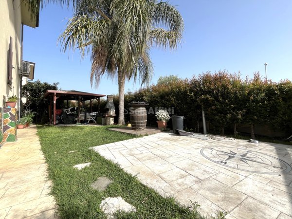 casa indipendente in affitto a Simeri Crichi in zona Simeri Mare