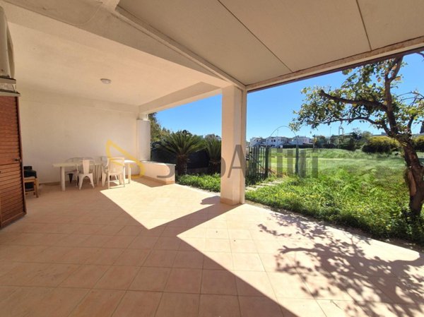 casa indipendente in affitto a Simeri Crichi in zona Simeri