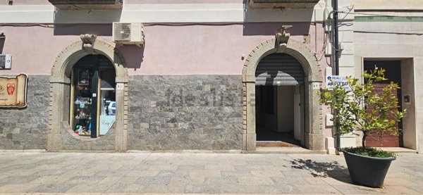 locale commerciale in affitto a Soverato