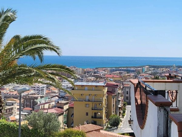 appartamento in affitto a Soverato