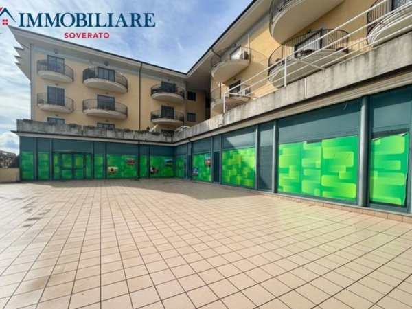 negozio in affitto a Soverato