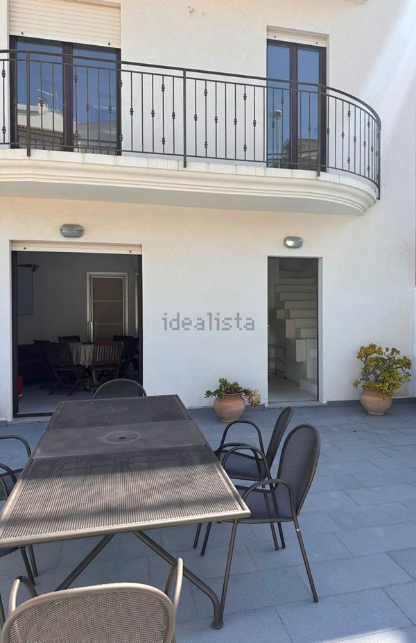 casa indipendente in affitto a Soverato