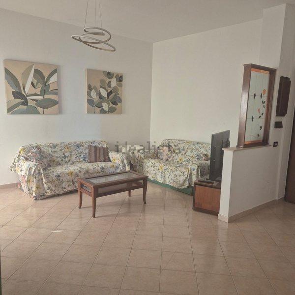 appartamento in affitto a Soverato