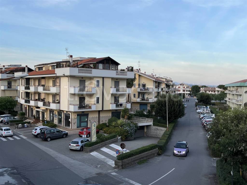 monolocale in affitto a Squillace in zona Squillace Lido