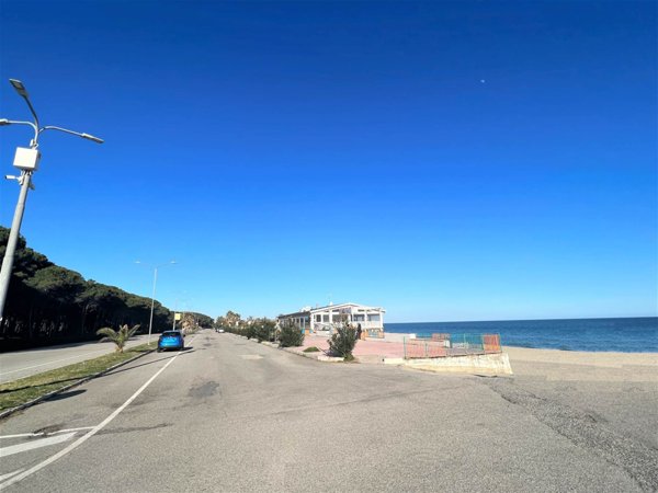 appartamento in affitto a Squillace in zona Squillace Lido