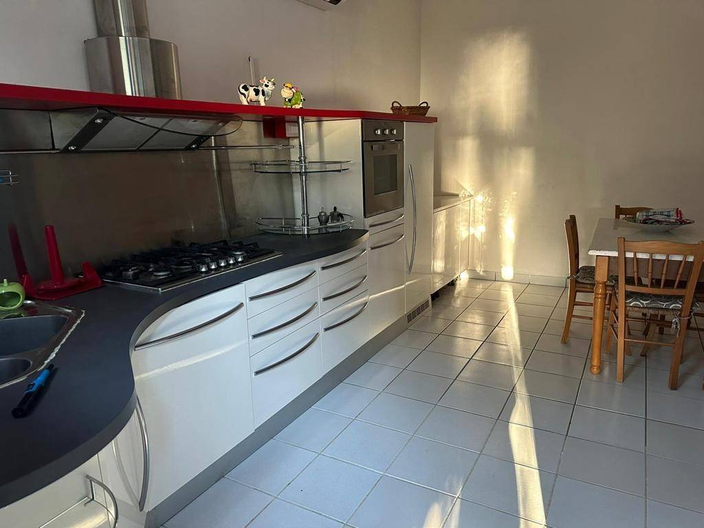 appartamento in affitto a Stalettì in zona Caminia