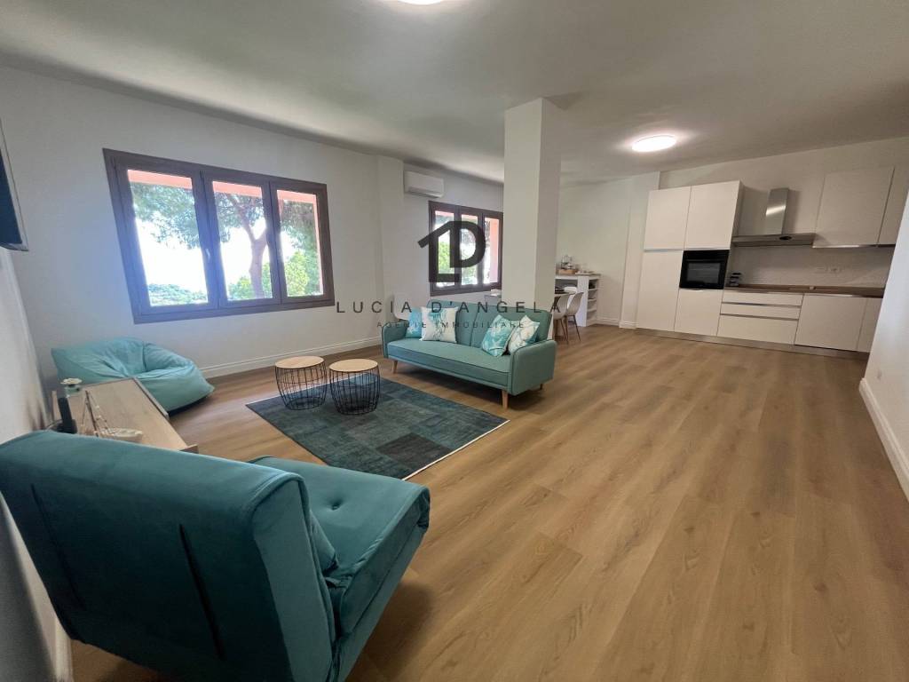 appartamento in affitto a Stalettì in zona Copanello