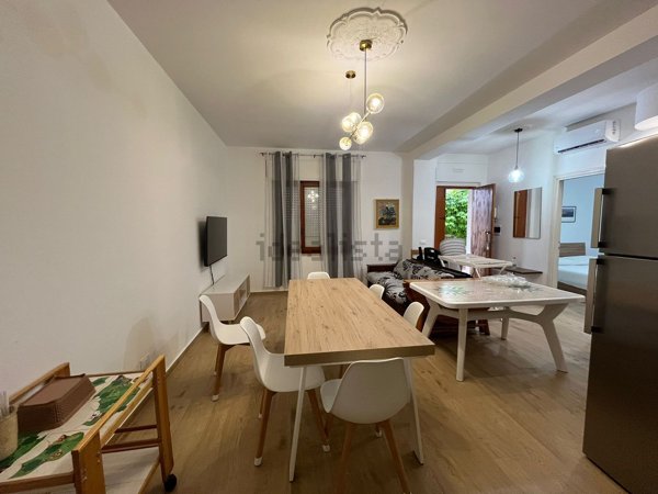 appartamento in affitto a Stalettì in zona Caminia