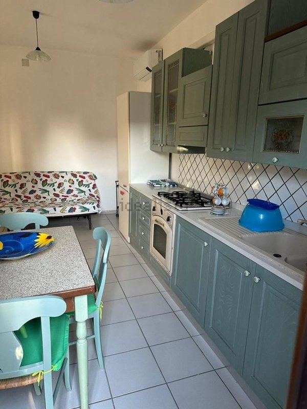 appartamento in affitto a Stalettì in zona Caminia