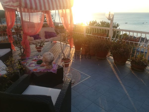 appartamento in affitto a Stalettì in zona Copanello