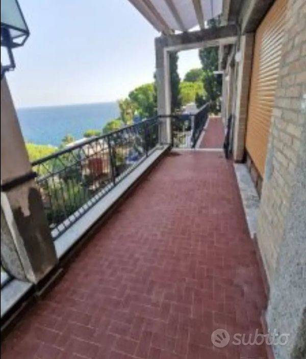 appartamento in affitto a Stalettì in zona Copanello