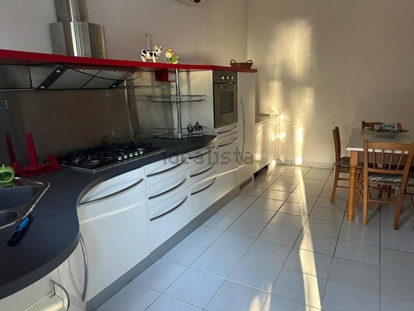 appartamento in affitto a Stalettì in zona Caminia