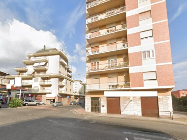 locale commerciale in affitto a Lamezia Terme