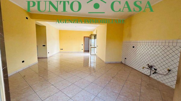 appartamento in affitto a Lamezia Terme in zona Sambiase