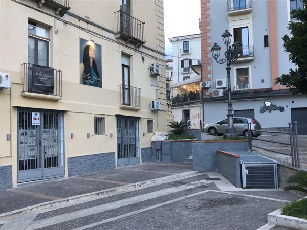 negozio in affitto a Lamezia Terme