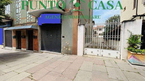 appartamento in affitto a Lamezia Terme in zona Sambiase