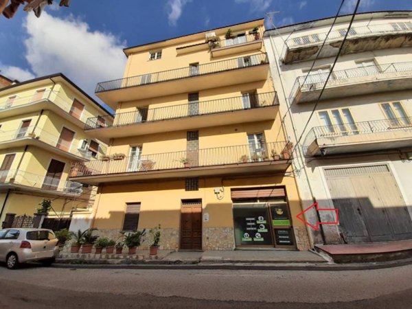 appartamento in affitto a Lamezia Terme in zona Sambiase