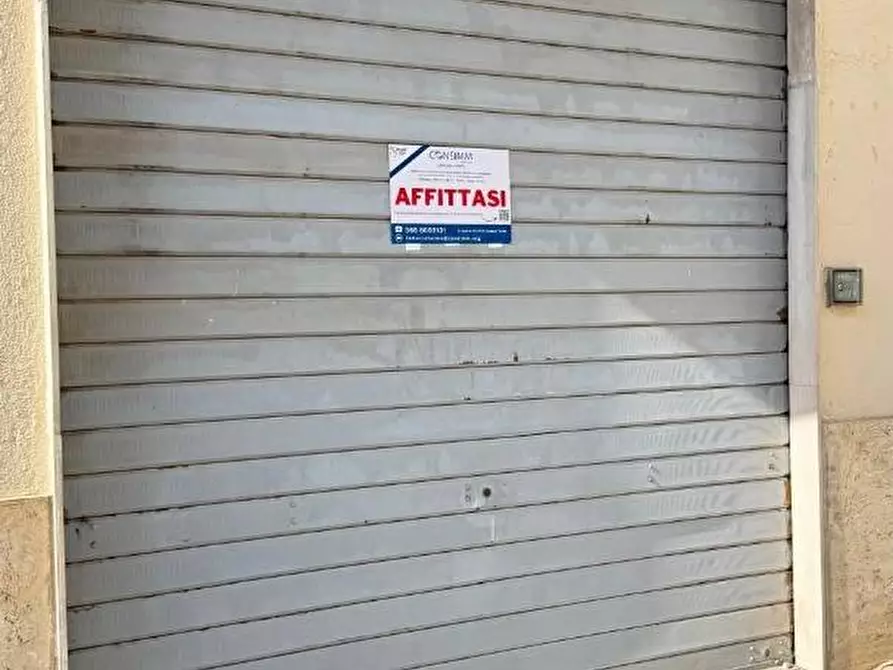 locale di sgombero in affitto a Lamezia Terme in zona Nicastro