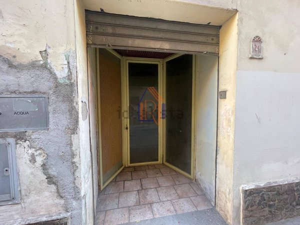 locale commerciale in affitto a Lamezia Terme in zona Nicastro