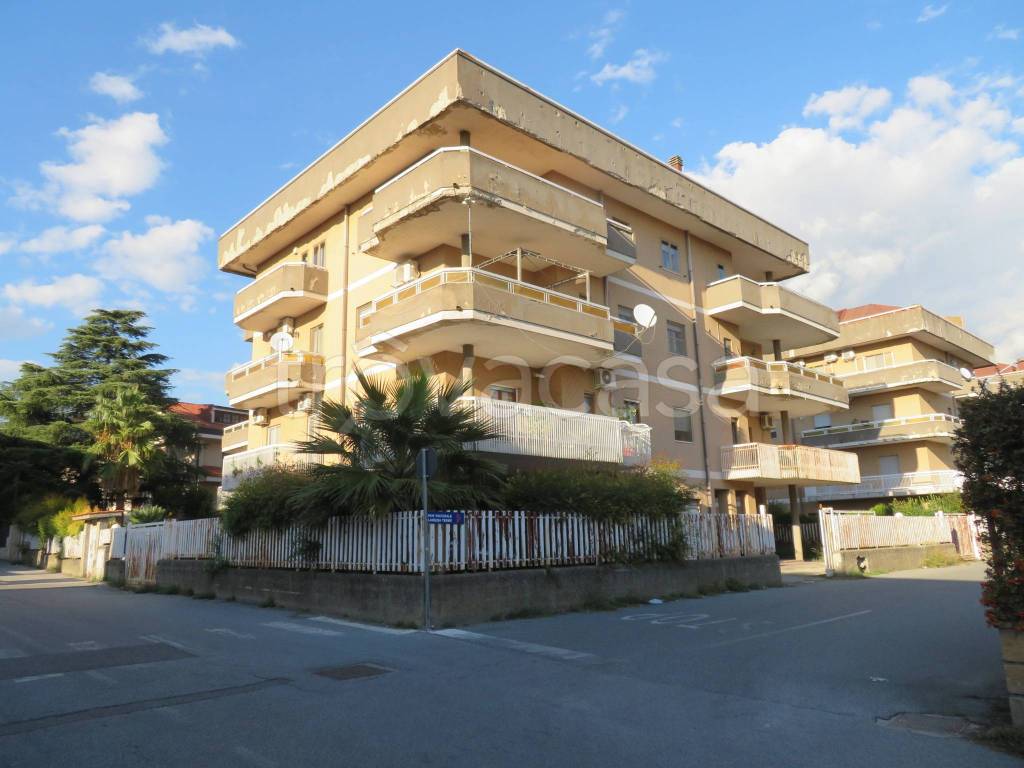 appartamento in affitto a Lamezia Terme