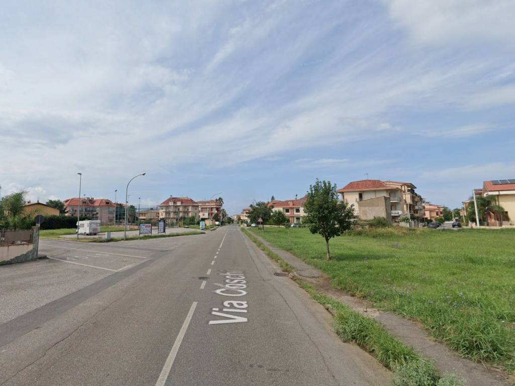 locale commerciale in affitto a Lamezia Terme in zona Nicastro