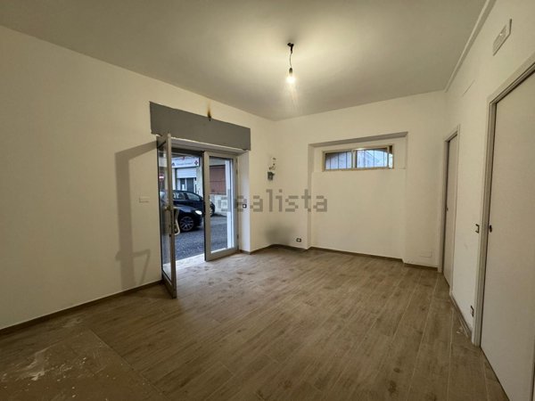 locale commerciale in affitto a Lamezia Terme