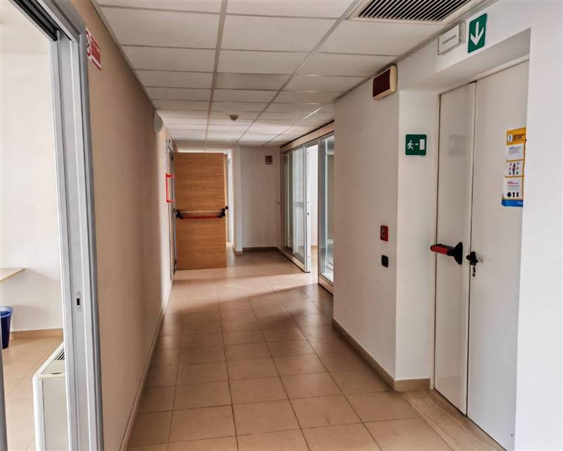 ufficio in affitto a Lamezia Terme in zona Sant'Eufemia Lamezia