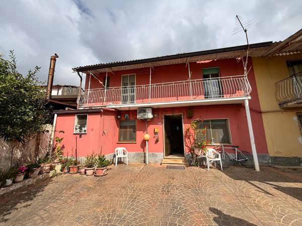 appartamento in affitto a Lamezia Terme in zona Nicastro