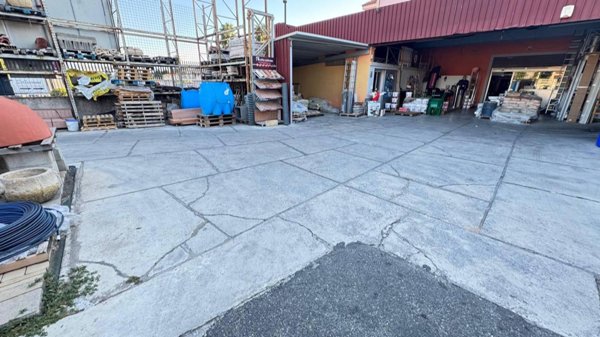 locale commerciale in affitto a Lamezia Terme