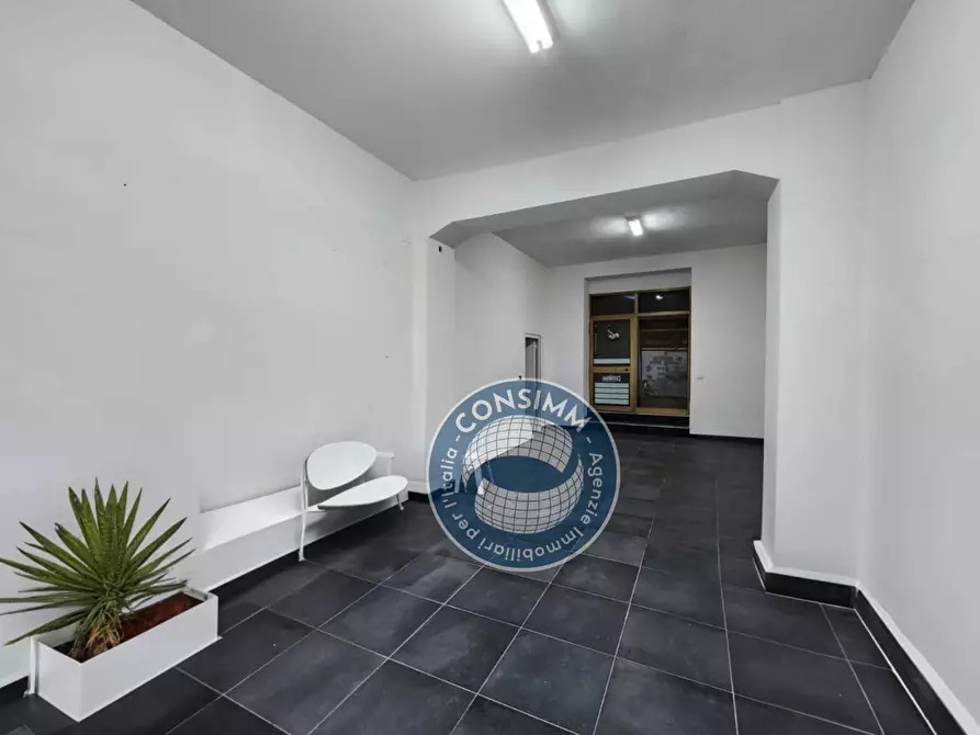 locale commerciale in affitto a Lamezia Terme in zona Sambiase
