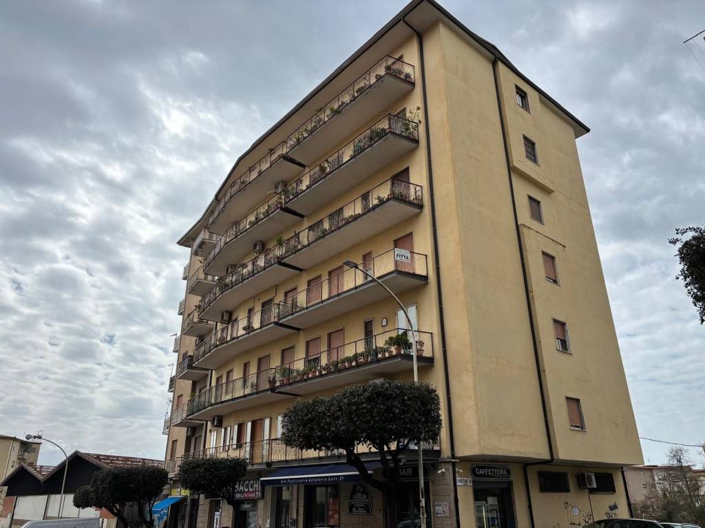 appartamento in affitto a Lamezia Terme in zona Nicastro