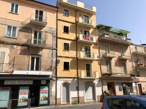 appartamento in affitto a Lamezia Terme in zona Nicastro