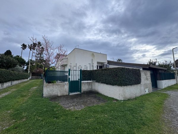 casa indipendente in affitto a Lamezia Terme