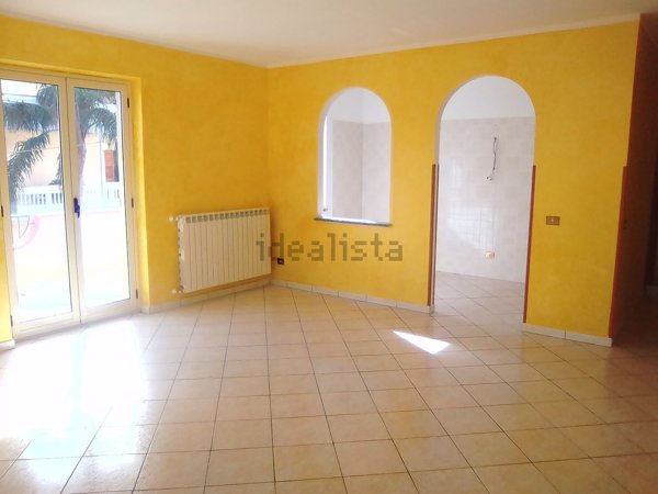 appartamento in affitto a Bovalino