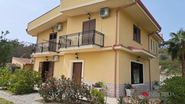 casa indipendente in affitto a Bova Marina in zona San Pasquale