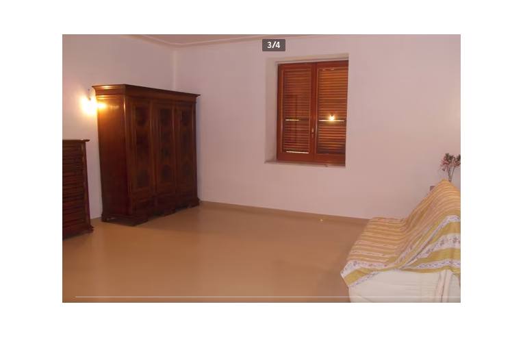 casa indipendente in affitto a Locri