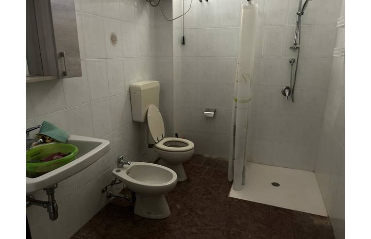 appartamento in affitto a Locri