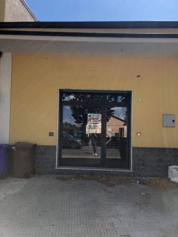 locale commerciale in affitto a Marina di Gioiosa Ionica