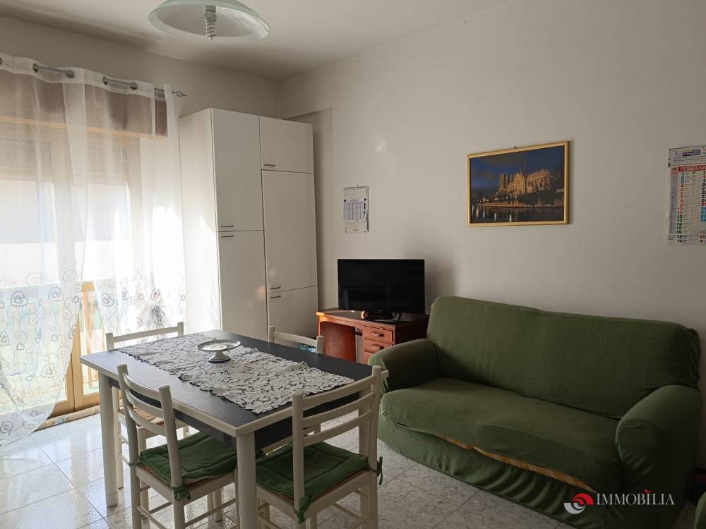 appartamento in affitto a Melito di Porto Salvo in zona San Leonardo