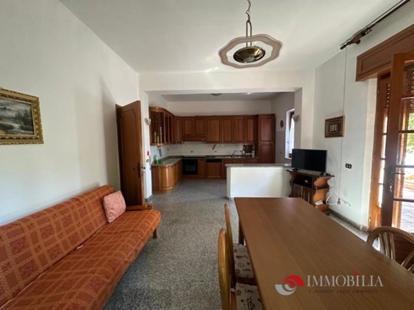 appartamento in affitto a Melito di Porto Salvo in zona Lacco