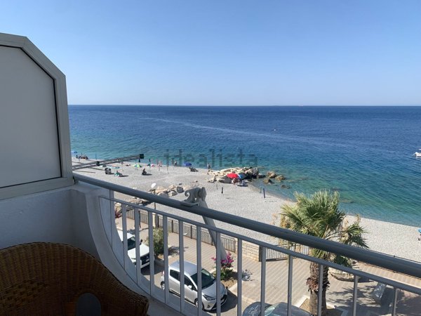 appartamento in affitto a Motta San Giovanni in zona Lazzaro