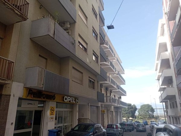 appartamento in affitto a Reggio di Calabria in zona San Brunello