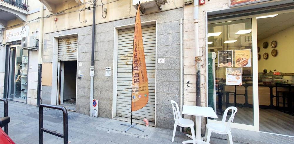 negozio in affitto a Reggio di Calabria in zona Centro Storico