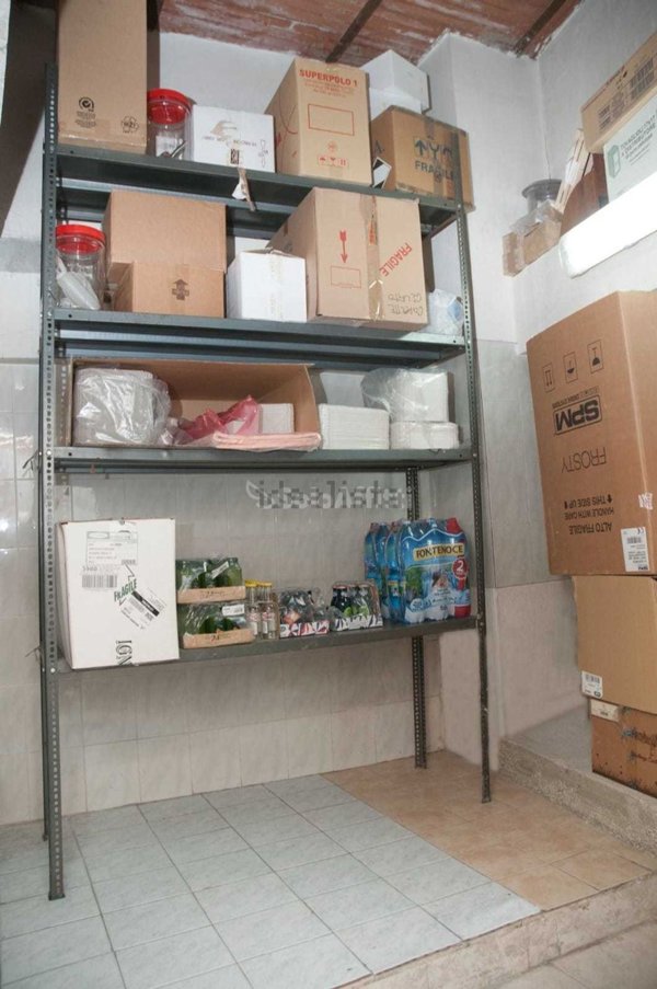 locale commerciale in affitto a Reggio di Calabria in zona Sbarre
